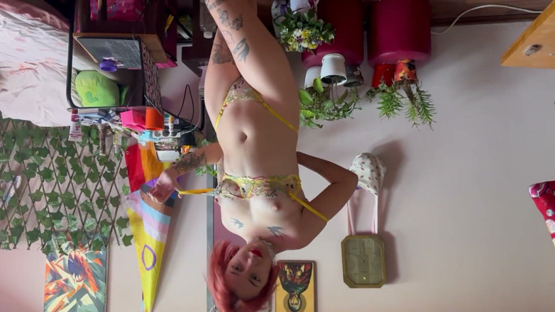 lanalovacutie: Strip-tease en hijab