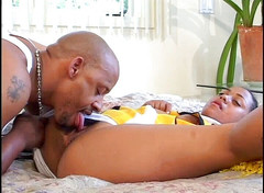 Granny X: Černá a krásná ebenová