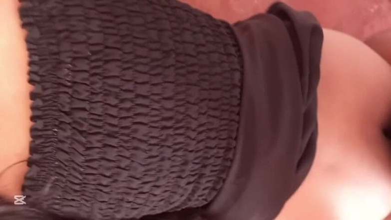 Sadu Akki: Srilanka tvrdé šukání video romantické zezadu