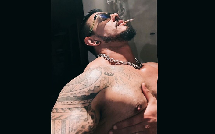 Reds and Muscles: První ze dne....