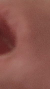 Úžasný detail rozšířené dírky!!