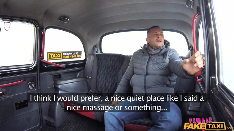 Female Fake Taxi: Kobieta fałszywa taksówka - Lady Driver ssie i pieprzy kutasa