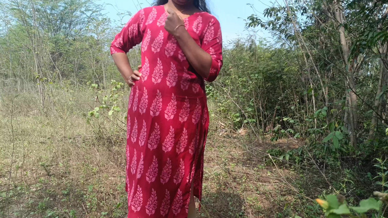 Palani69: 家庭主妇户外性爱