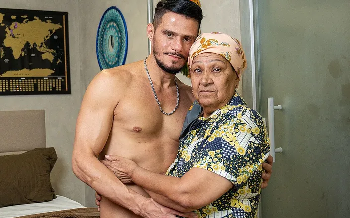 Real 72 Years Old BBW StepMom Deep Ass Fucked
