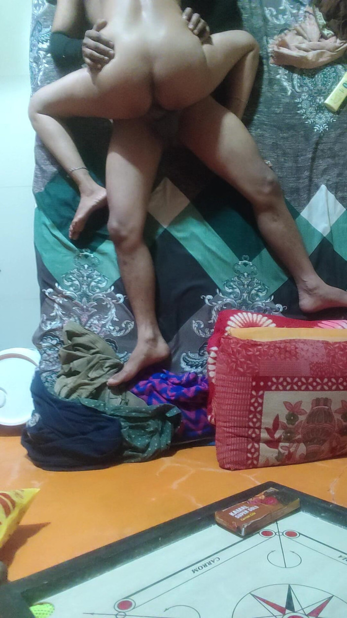 Sexy biwi: Video MMS teman wanita tua saya