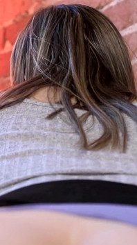 Aku bakalan seks anal pertama kali - clara dee dientot gaya pegging - virtual sex pov