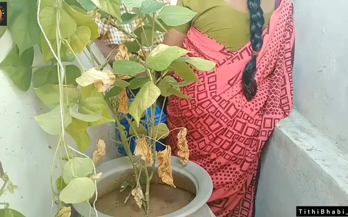 Ridowan: Desi Bhabi and Her Boyfriend Outdoor Sex in Shari