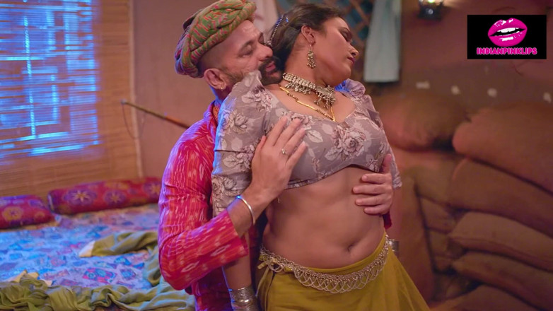 Indianpinklips: Indiana sexy traiu seu marido e foi fodida com força...