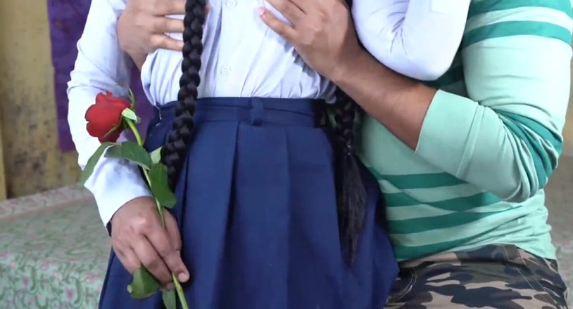 ADM111AG: Секс с подругой дези в Валентине