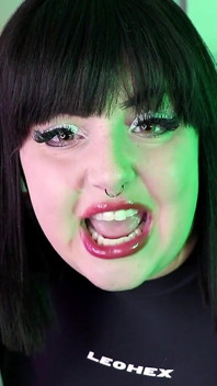 Usb-junge findom