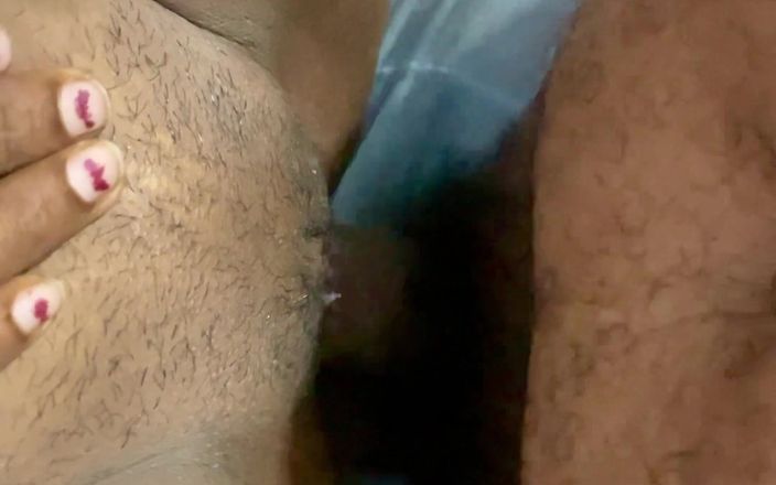 Desi girl riya: Mallu virgin college-mädchen versucht erstmals sex
