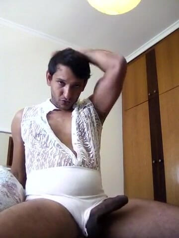 Boy top Amador: Одяг мого гостя дуже збудив мене
