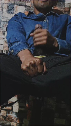 Hornyboy2058: Gara-gara keseringan muasin memekku, kontolku hampir muasin memekku habis-habisan!