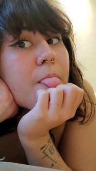 Dherlydoll Show You Her Beautiful Petite Body