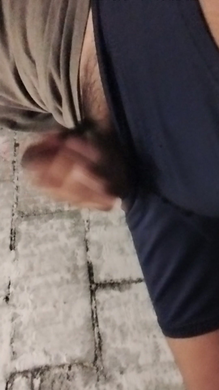 AlexAlejandro13: Aiuta questo patrigno a masturbarsi