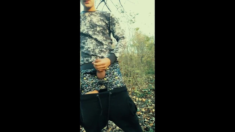 Idmir Sugary: Sondând o pulă uriașă în aer liber