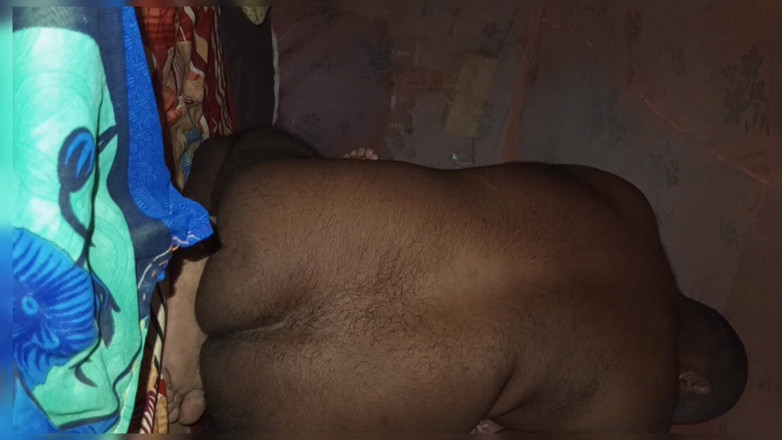 Auntixxx69: Aujourd’hui encore, mon frère a léché ma chatte et m’a...