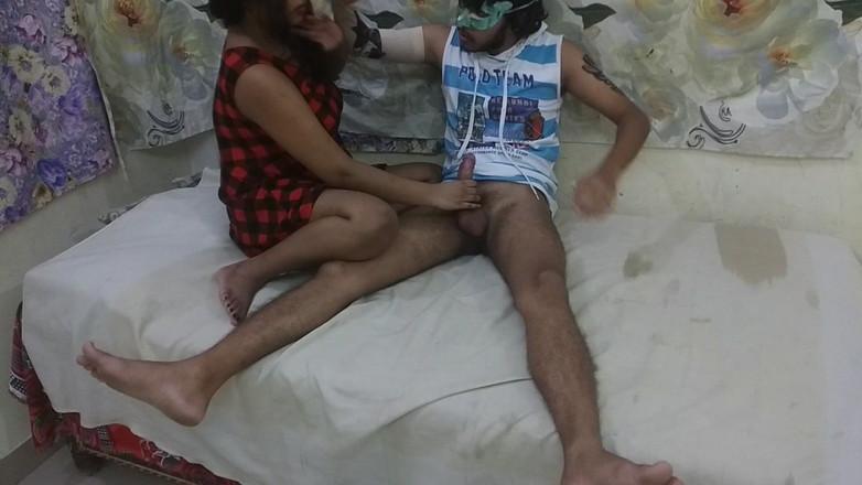 Sarika Vikki: Adik tiri India toket besar ngentot hot sama abang tirinya