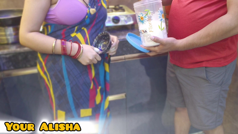 Your Alisha: Die frau des nachbarn kam für sugar und wurde gefickt