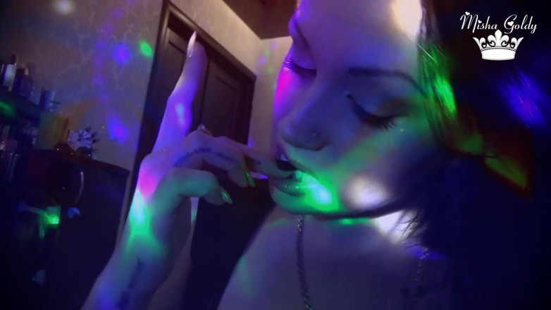 Goddess Misha Goldy: Uchváťování tě do padavky