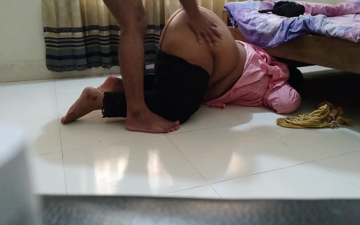 Aria Mia: Punjabi hijab mulher com bunda enorme