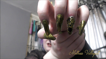 Mxtress Valleycat: 恶魔指甲敲打