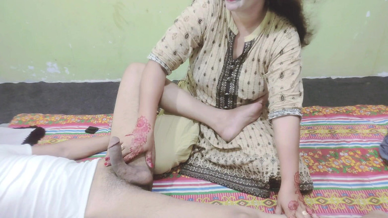 Pakistani CoupleX: Desi pakistana india ottiene un grosso cazzo nella figa stretta