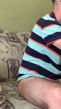 Encore une vidéo de webcam en ligne avec les pieds