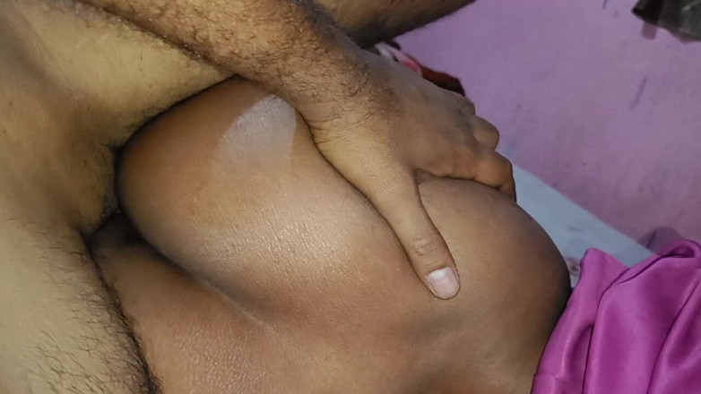 Desi Chamiya: Šukání mé desi manželky v noci