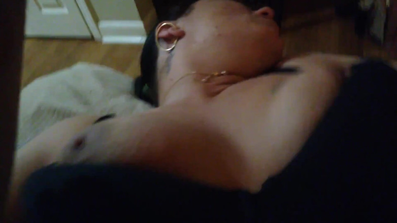 SashaSqiurts: almost tapped out
