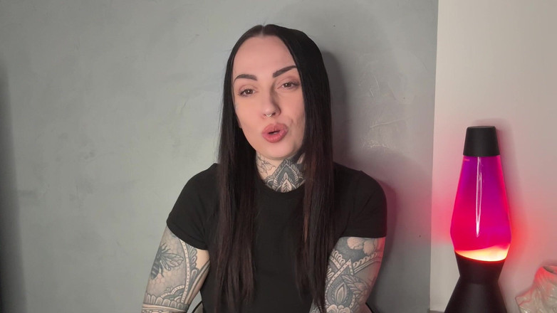 Miss Valentina: Vítejte v Extreme CBT