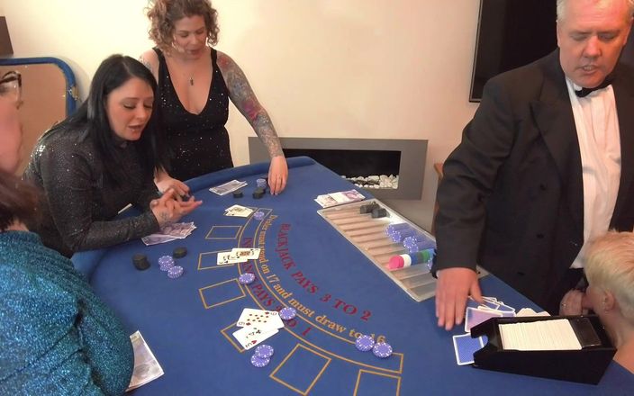 MattyFacial: Casino Blackjack Sání a šukání