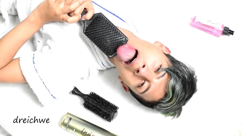 Dreichwe: Des cheveux mal arrangés