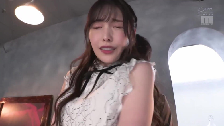 Smooth Time: La bellezza alza il suo divieto dopo 2 mesi di astinenza,...