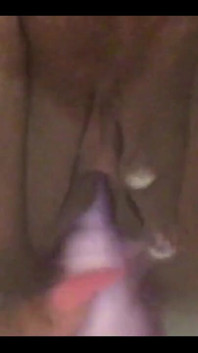 Fucking my phat ass pussy under water