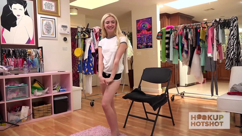 HookUp HotShot-BTS: За кулисами - сногсшибательная Jane Wilde возбуждена для грубого секса Брайана Gozzling!