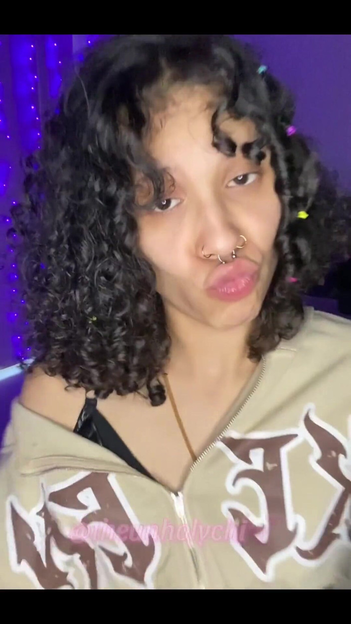 theunholychi: Saty Lil Toes