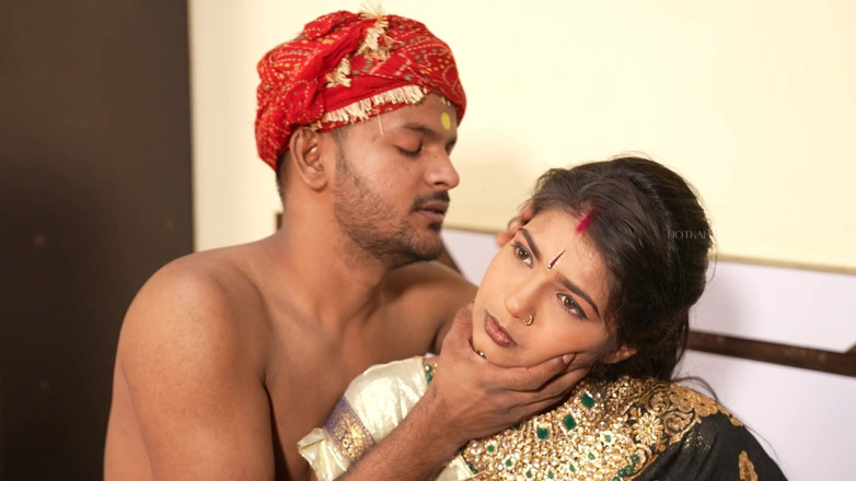 HOTKAMASUTRA: Sexy desi indická vesnická manželka a manželka měli plný romantický...