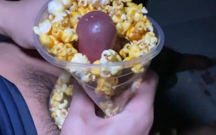 SinglePlayerBKK: Jerk off with Popcorn.