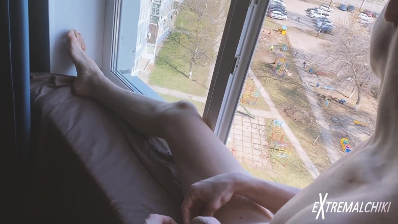 Extremalchiki: Ventana interior twinks divertido