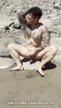 Gay Exhibitionist in a Nudist Beach