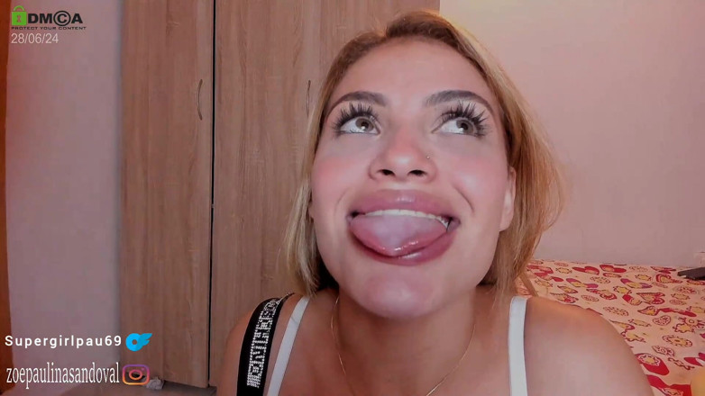 zoepaulina: I'm Hungry and Want to Eat My Friend's Cum