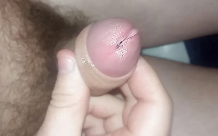 Zboczony Chlopak: I want a teen's wet pussy