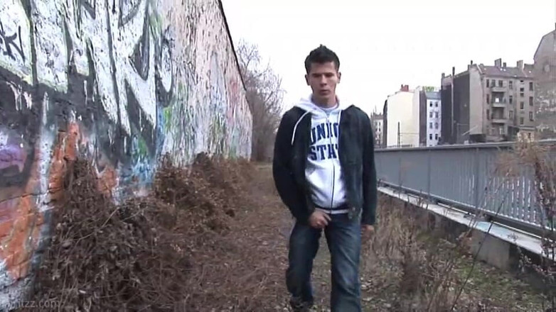 Spritzz: Іспанський жеребець