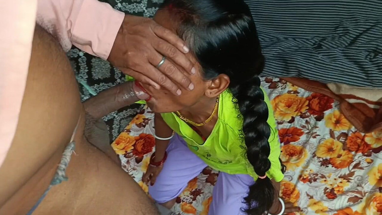 DesiFucker2130: 인도 의붓오빠와 유부녀의 로맨틱 포르노 비디오, 의붓오빠의 의붓여친 섹스