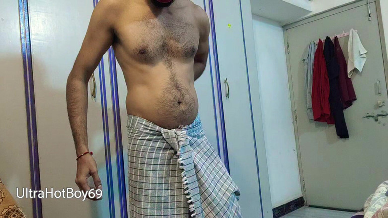 UltraHotBoy69: Chillout Inroom dalam seluar dalam saya