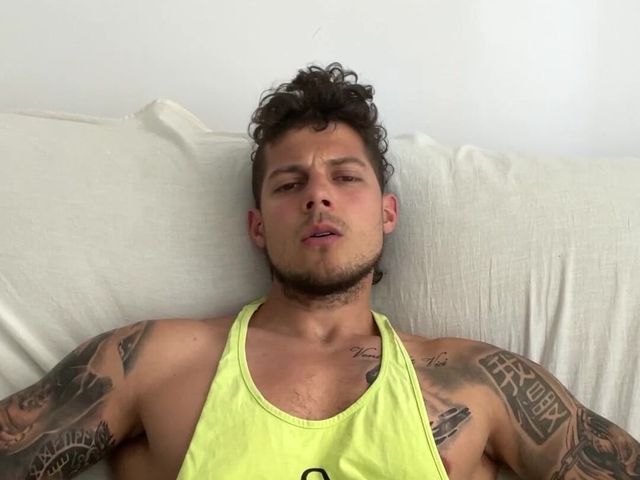My Big Flexible Cock Is Magic (Boy gym)