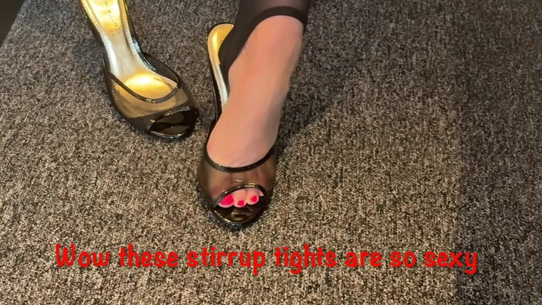 Mr MF: Nyonya dewasa kaki dengan stirrup seksi ketat 511