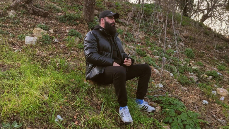 The bearded master: Pet Training with Bearded Master