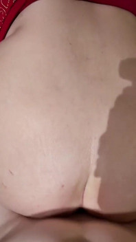 Procace grande milf matrigna mi ha scopato il figliastro